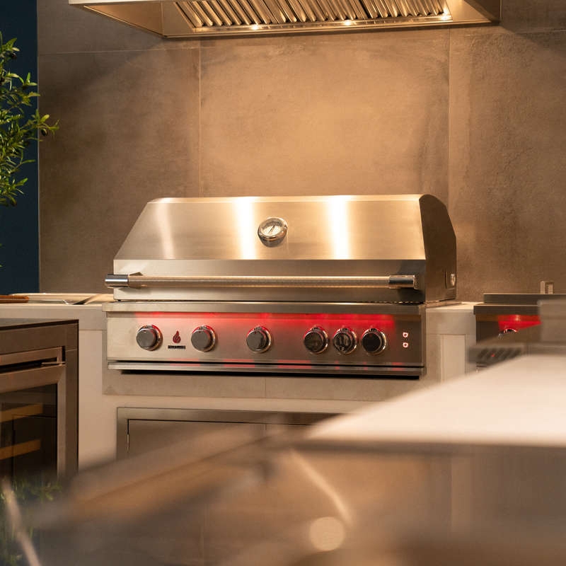 Grill corrected handles